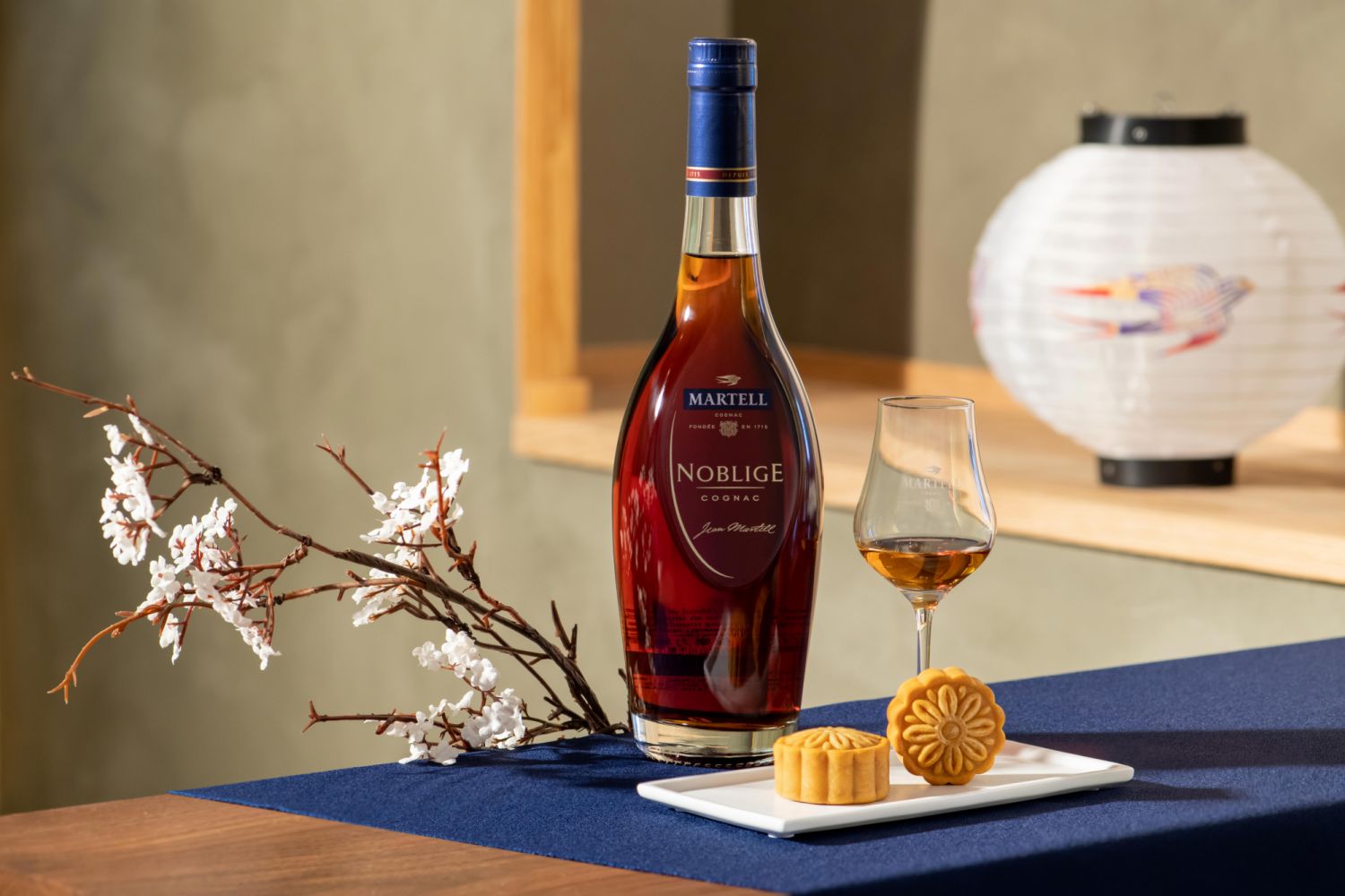 Cognac and Mooncakes Mix in the Martell x MoonYuet Mooncake Box