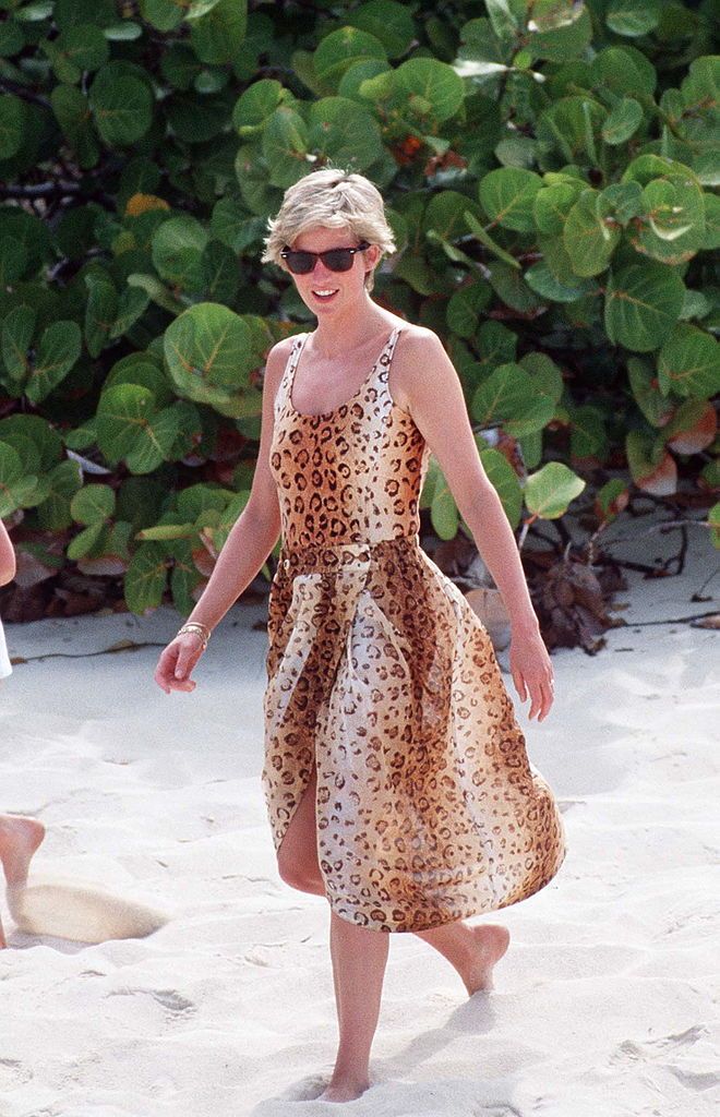 NECKER ISLAND - APRIL 11: Princess Diana In Leopardskin Swimming Costume And Sarong On Holiday In Necker Island In The Caribbean (Photo by Tim Graham Photo Library via Getty Images)