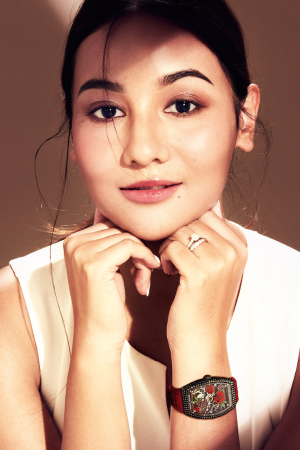 Naddy is wearing the Vanguard Rose Skeleton in cherry red