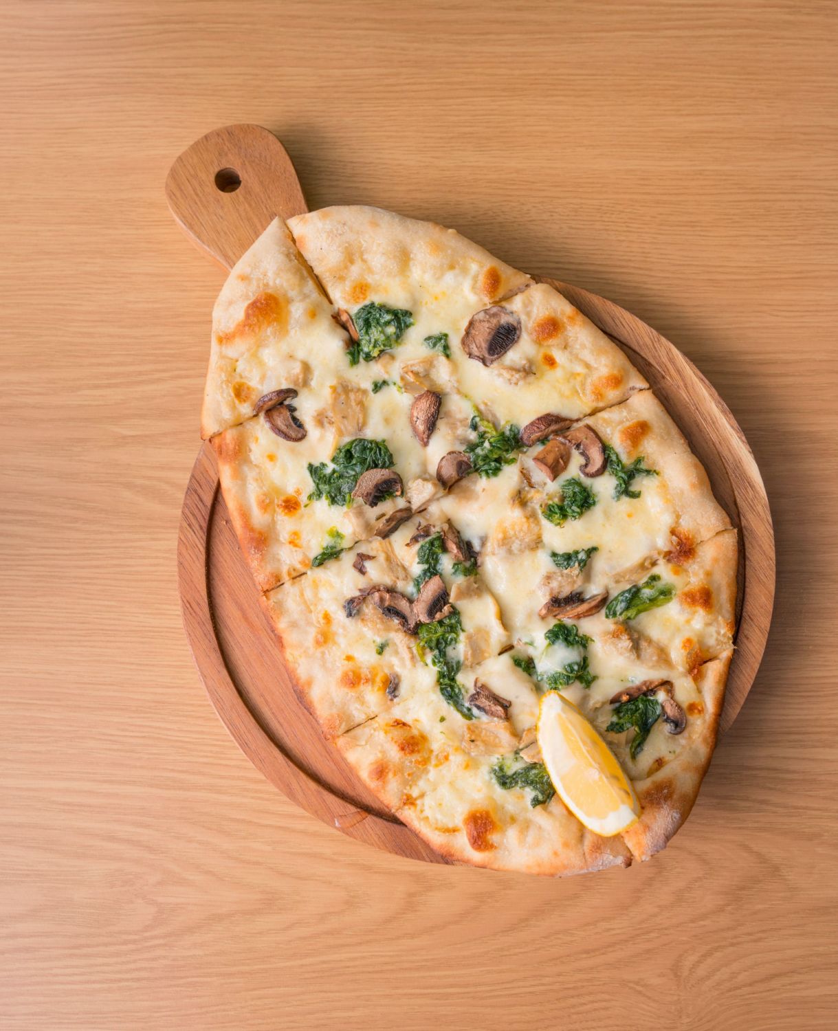Artichoke & Mushroom Sourdough Crust (Photo: The Lemon Tree)