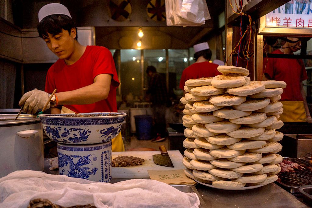肉夾饃 Photo via Gettyimages