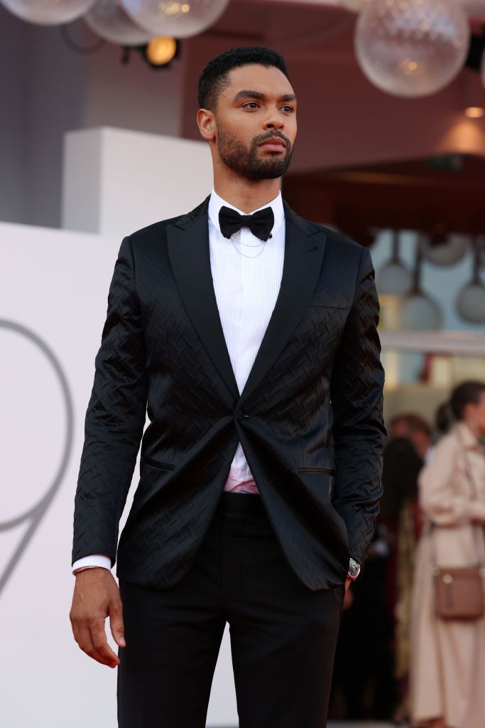 VENICE, ITALY - AUGUST 31: Regé-Jean Page attends the opening ceremony of the 79th Venice International Film Festival on August 31, 2022 in Venice, Italy. (Photo by Stefania D'Alessandro/Getty Images)
