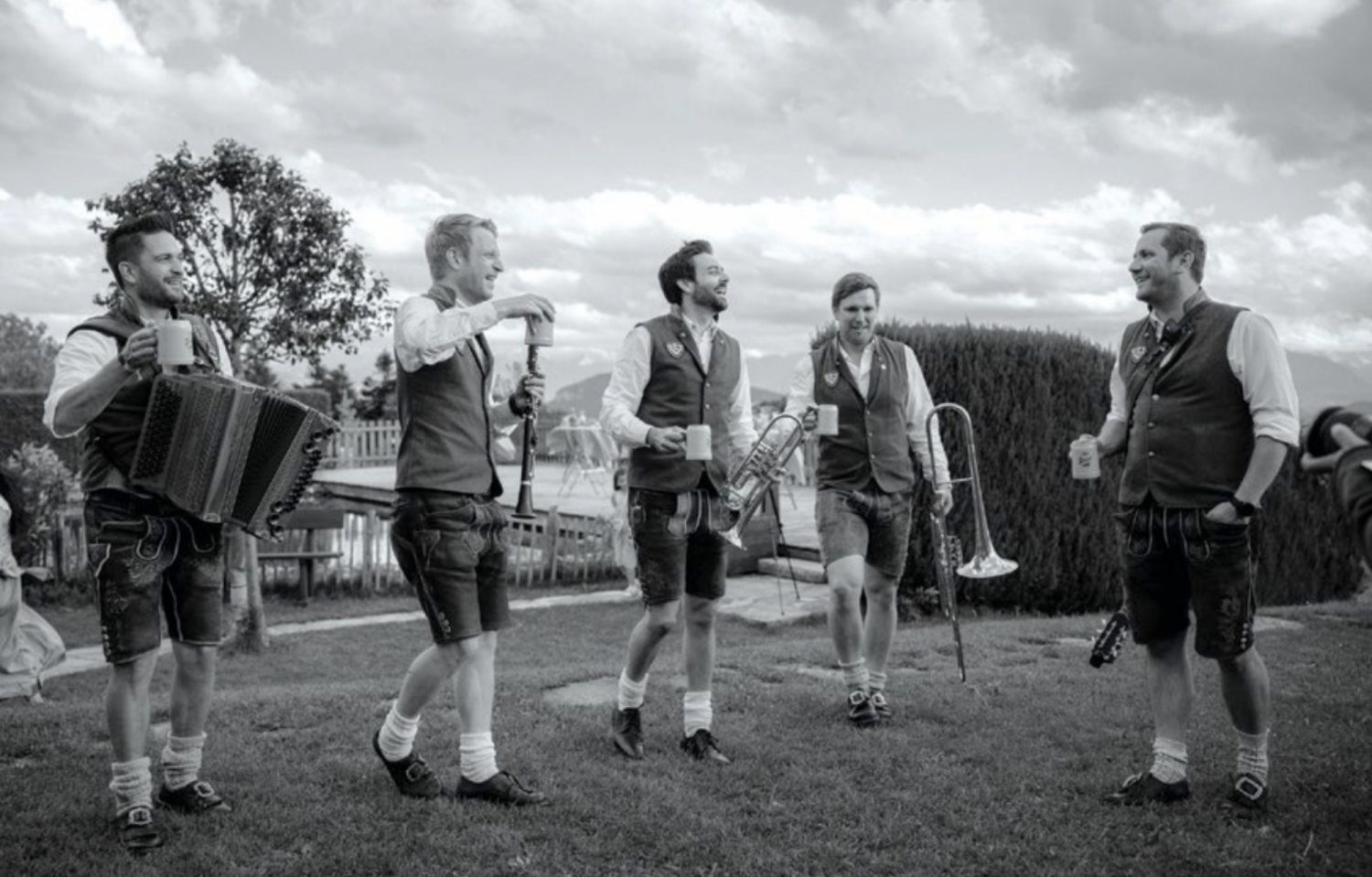 A folk band at the reception