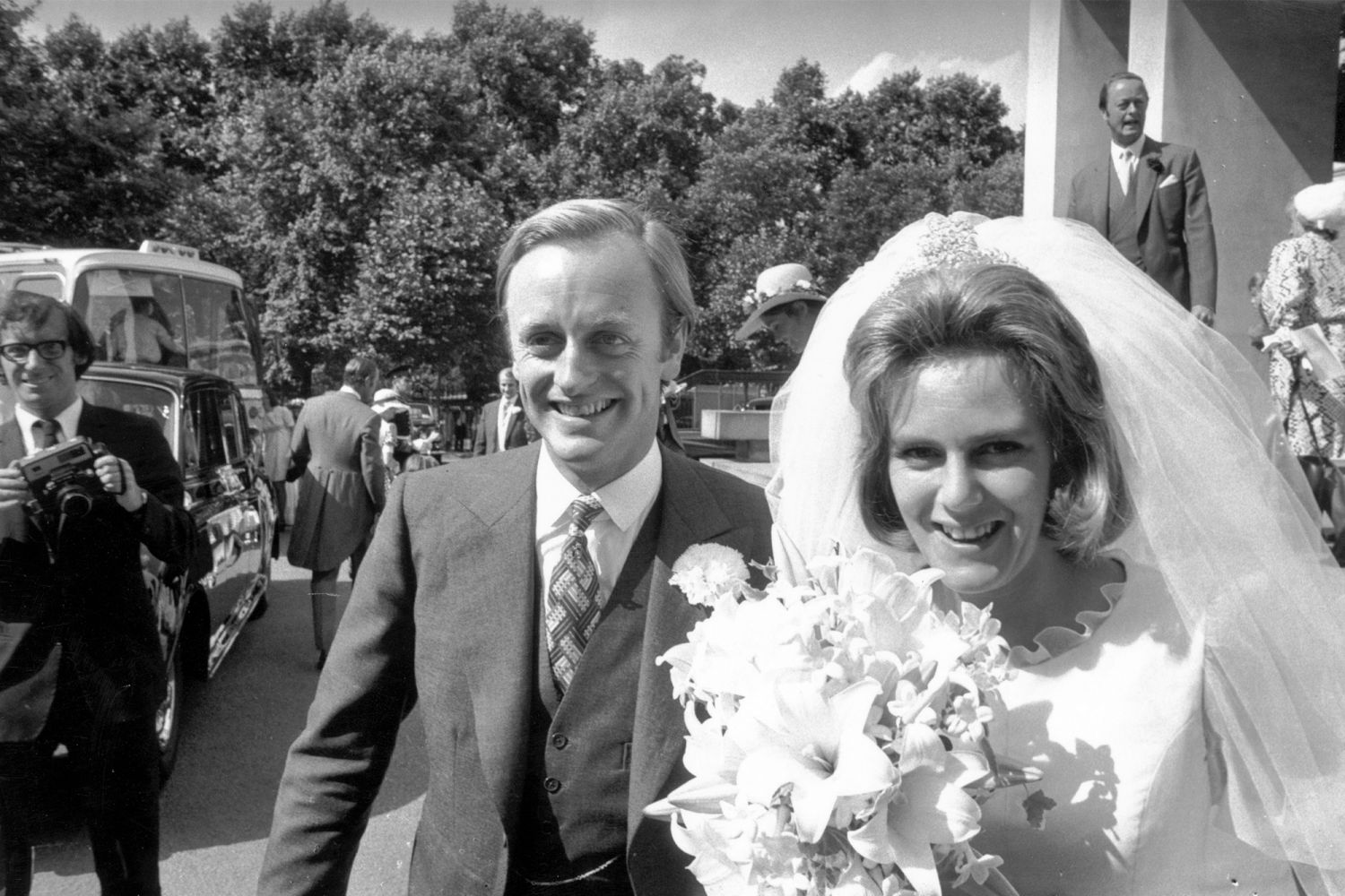 Camilla Shand and Captain Andrew Parker Bowles outside the Guards' Chapel on their wedding day. (Photo: Getty Images)