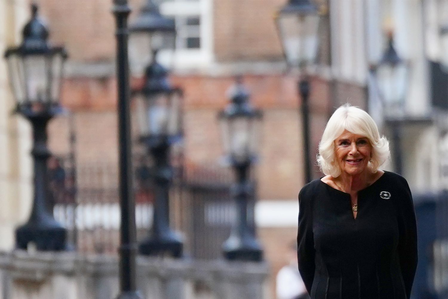 Camilla, Queen Consort meets well-wishers as she returns to Clarence House from Buckingham Palace (Photo: Getty Images)