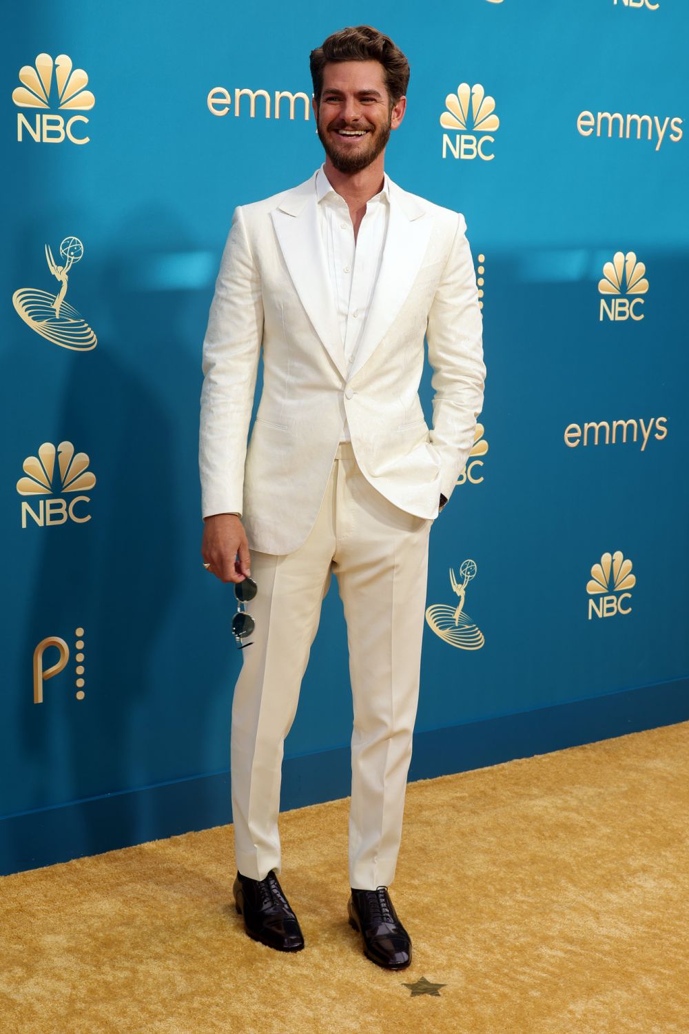 LOS ANGELES, CALIFORNIA - SEPTEMBER 12: Andrew Garfield  attends the 74th Primetime Emmys at Microsoft Theater on September 12, 2022 in Los Angeles, California. (Photo by Momodu Mansaray/Getty Images)