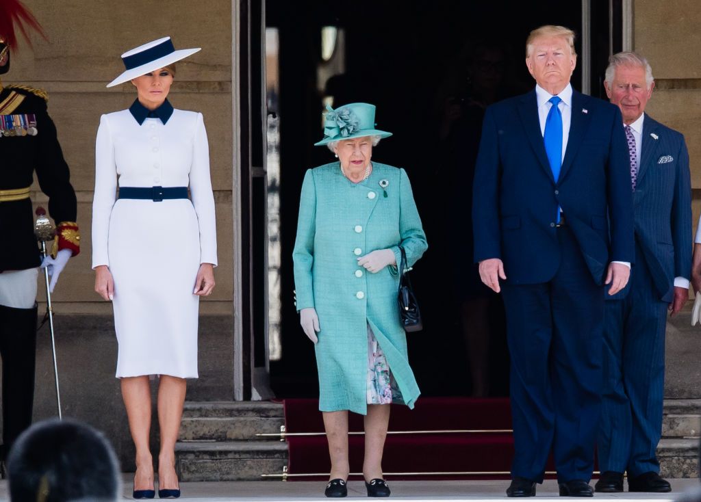 LONDON, ENGLAND - JUNE 03:  Queen Elizabeth II officially welcomes US President Donald Trump and First Lady Melania Trump (L) at a Ceremonial Welcome at Buckingham Palace on June 03, 2019 in London, England. (Photo by Samir Hussein/Samir Hussein/WireImage)