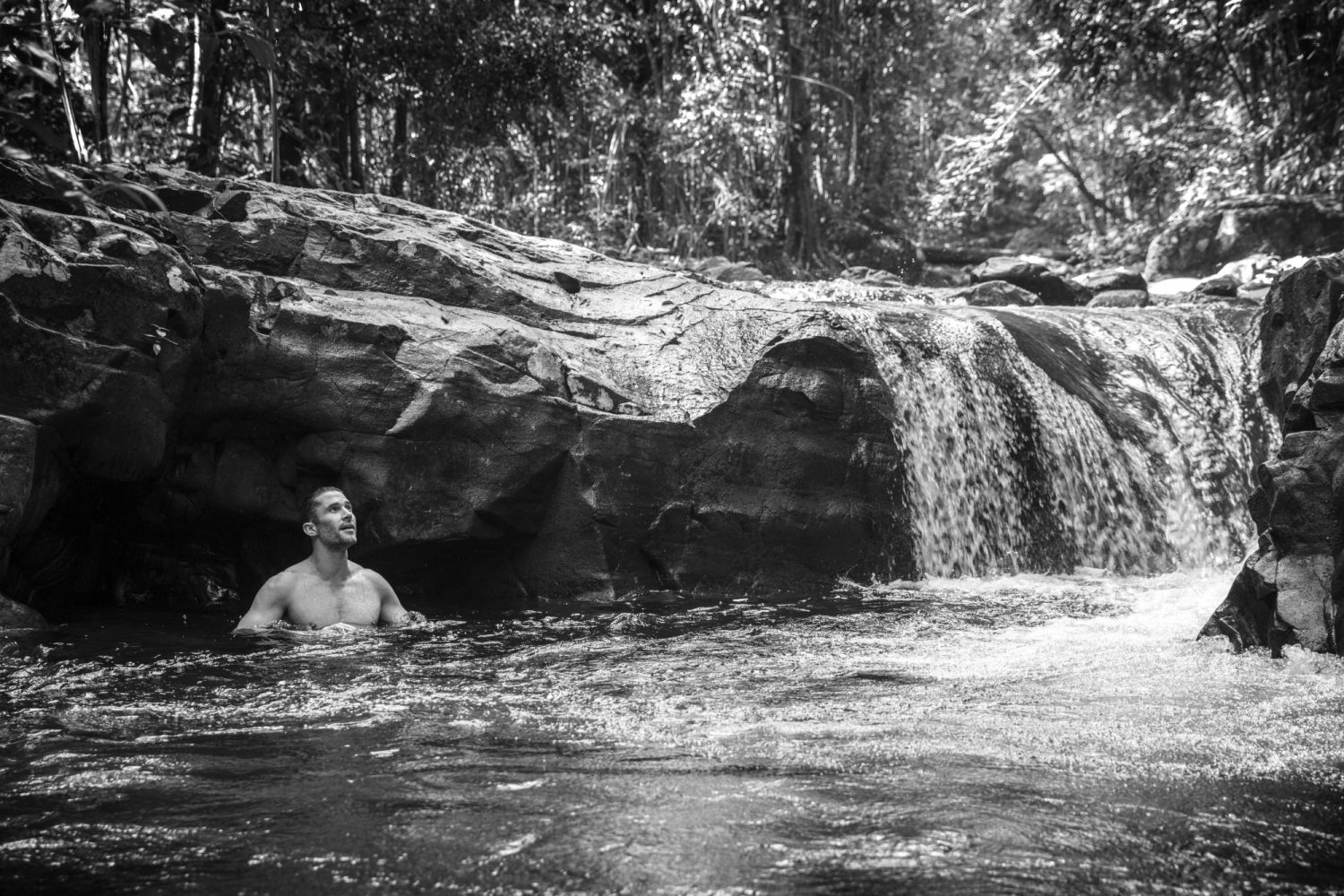 Start your day right with an early morning bath atCrystal Creek