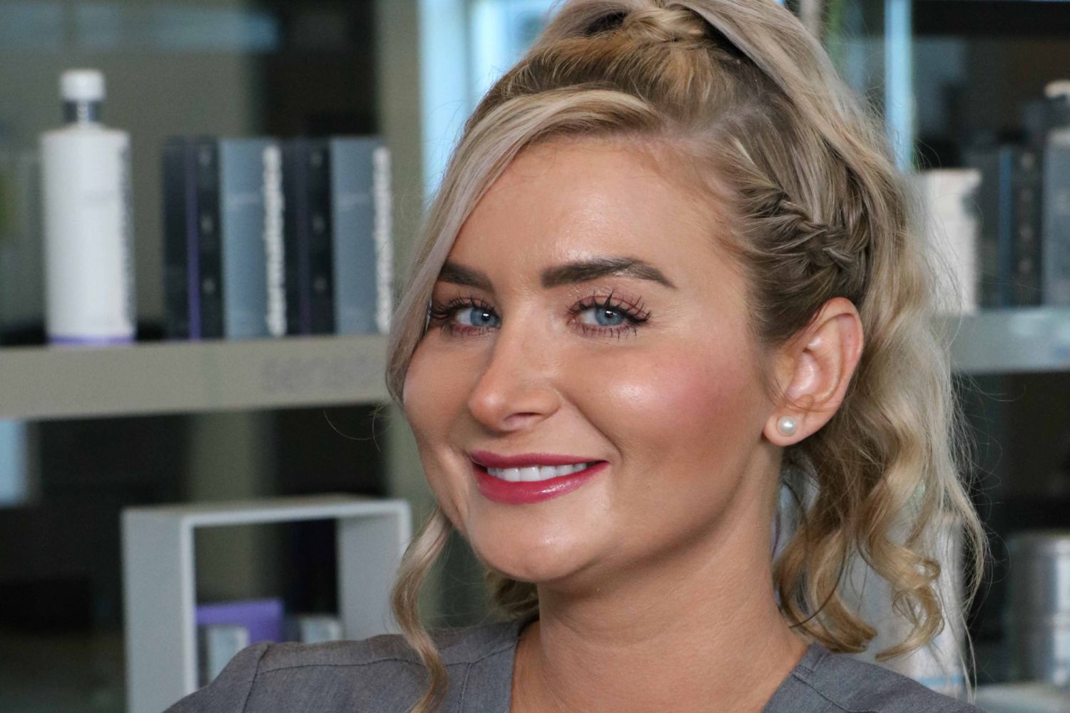 The Best Tips To Manage Acne, According to Dermalogica's Sarah Miller