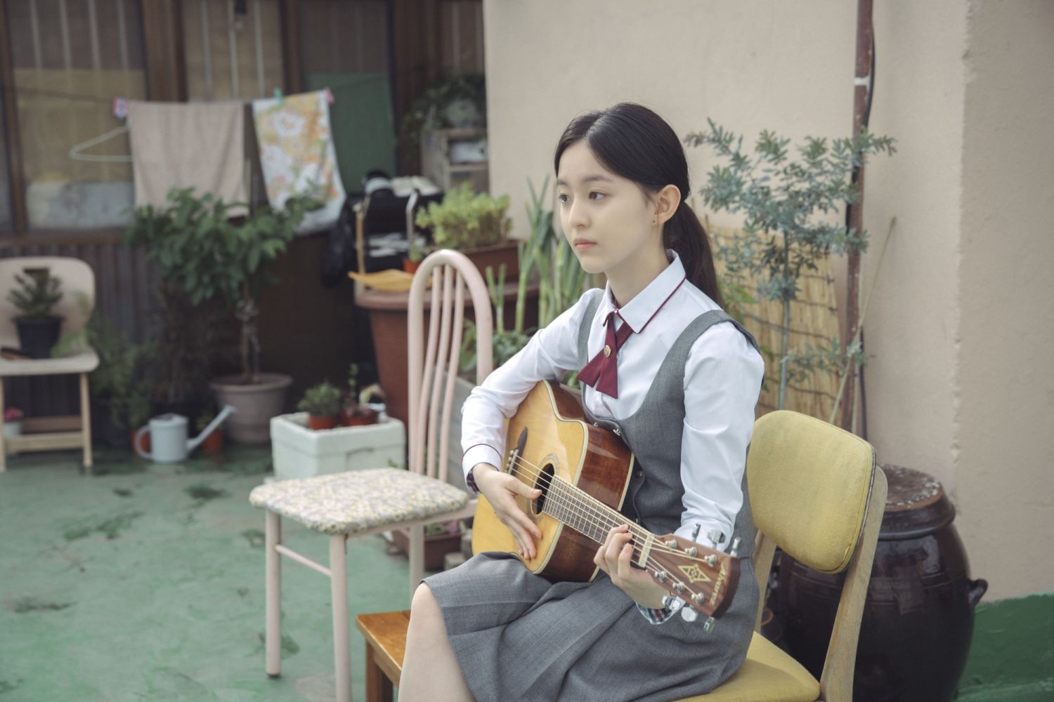 Netflix《小女子》，金高銀、魏嘏雋、南志鉉、朴持厚等主演。Photo via Netflix