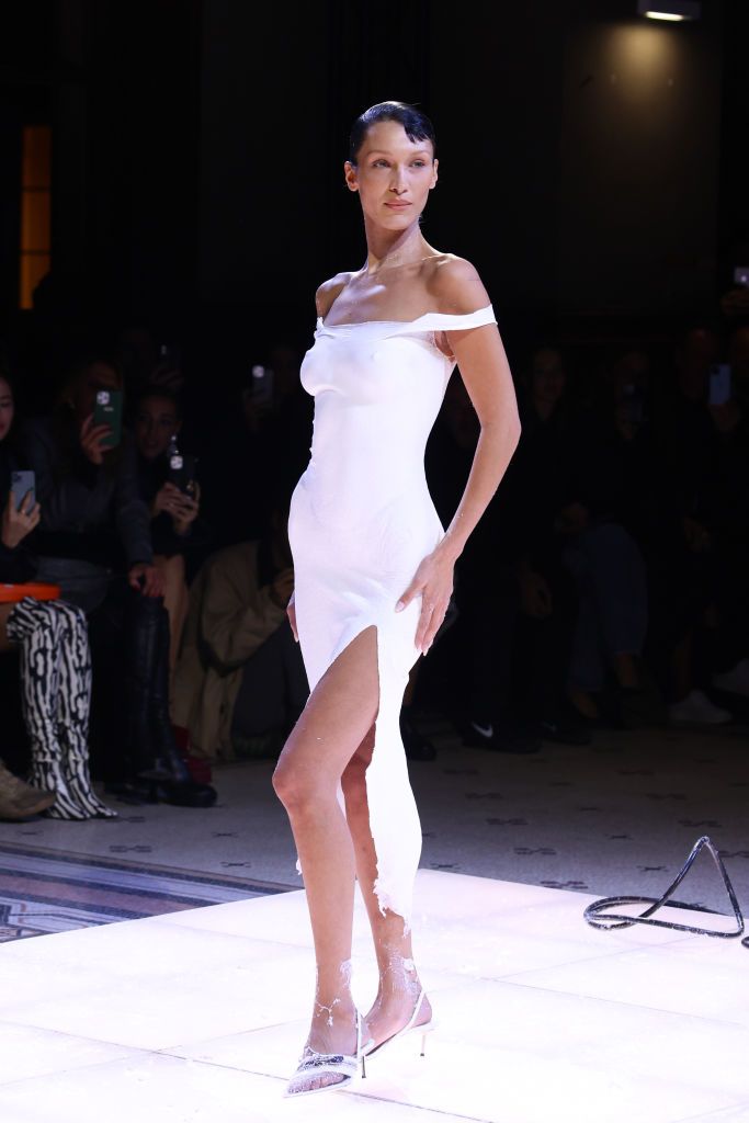 PARIS, FRANCE - SEPTEMBER 30: (EDITORIAL USE ONLY - For Non-Editorial use please seek approval from Fashion House) Bella Hadid walks the runway during the Coperni Womenswear Spring/Summer 2023 show as part of Paris Fashion Week on September 30, 2022 in Paris, France. (Photo by Pierre Suu/Getty Images)