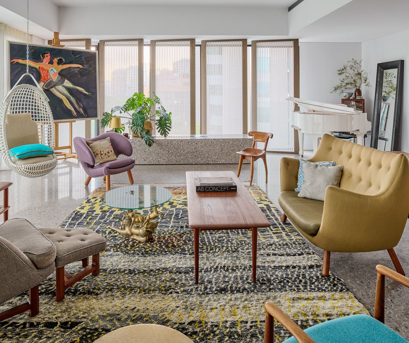 How To Refurbish Old Furniture: Mid-Century Dresser ... - Apartment Therapy - Mid-Century Apartment Undergone New Coat Flare Resell