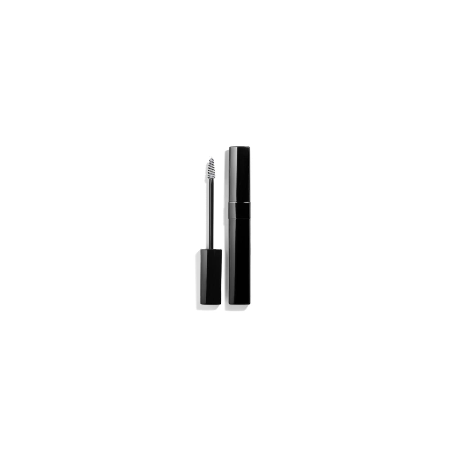 香奈兒持久眉膠/NT$1,200 Photo via Chanel