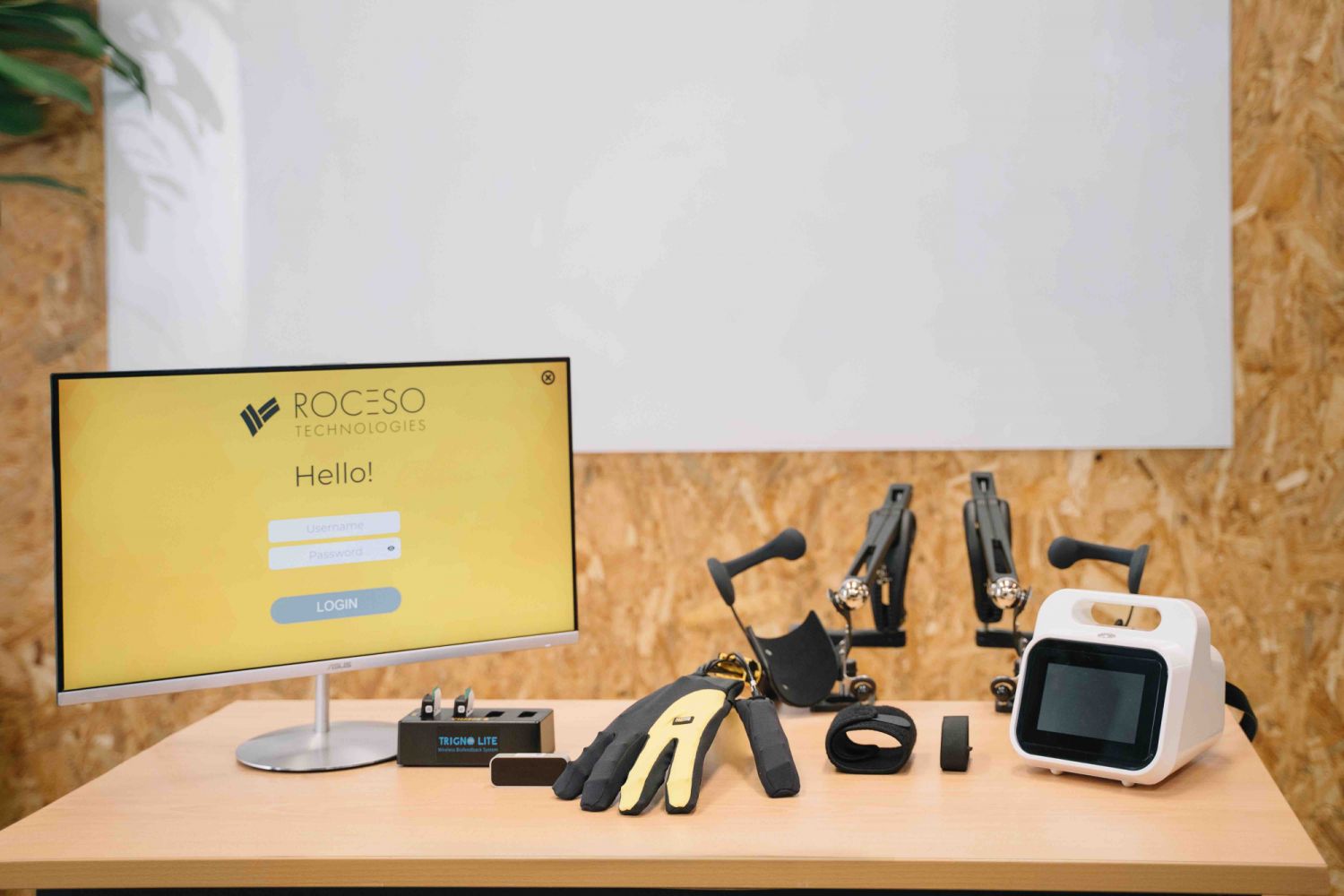 The ESOGLOVE hand rehabilitation system