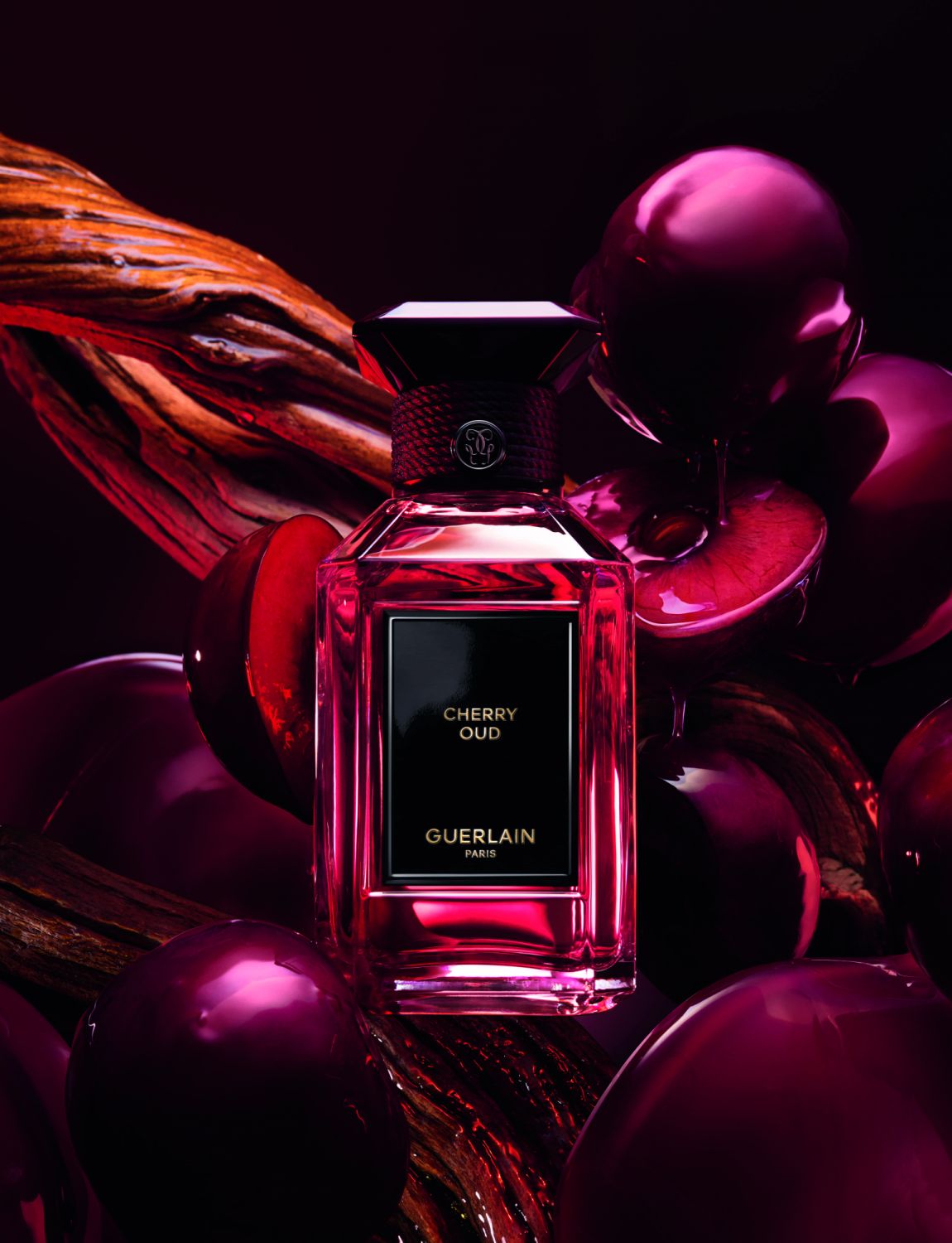 嬌蘭 藝術沙龍 謐夜炙愛淡香精,100ml/NT$12,000;200ml/NT$17,300