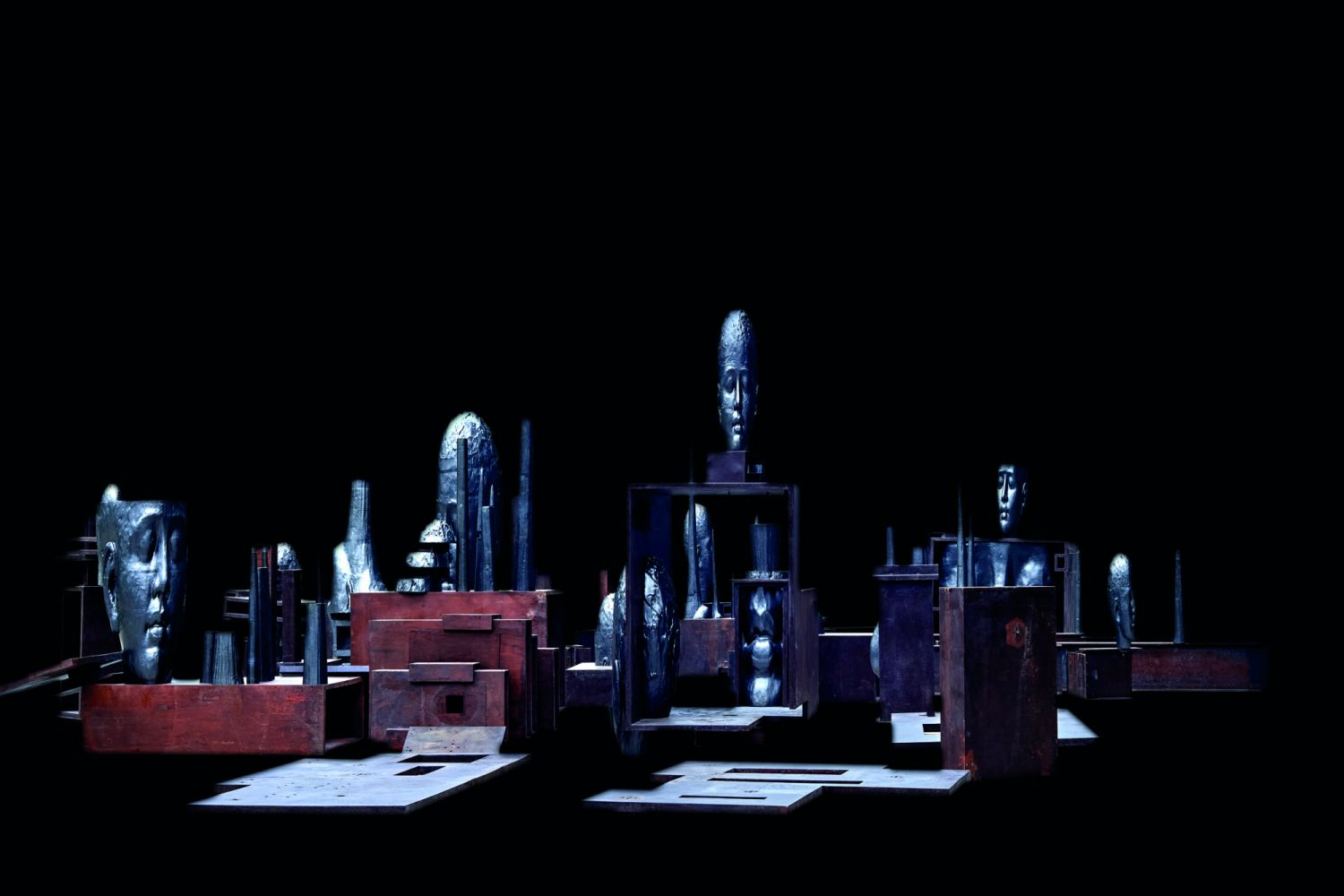Totem at Fondaco Marcello, Photo: Wallace Chan