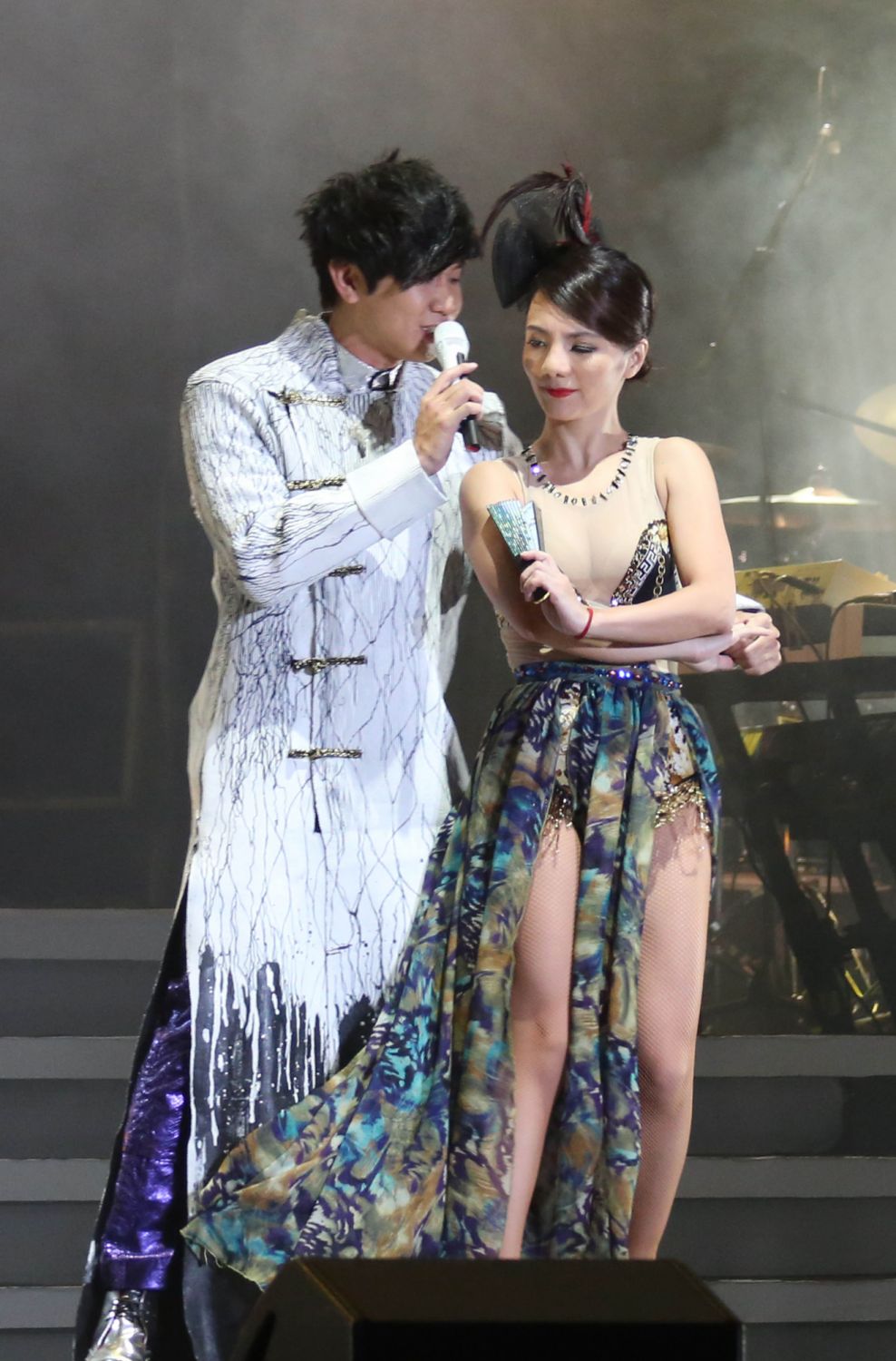 NANJING, CHINA - SEPTEMBER 20:  (CHINA OUT) Singer JJ Lin performs on the stage during his live "Time Line World" on September 20, 2014 in Nanjing, Jiangsu province of China.  (Photo by Visual China Group via Getty Images/Visual China Group via Getty Images)