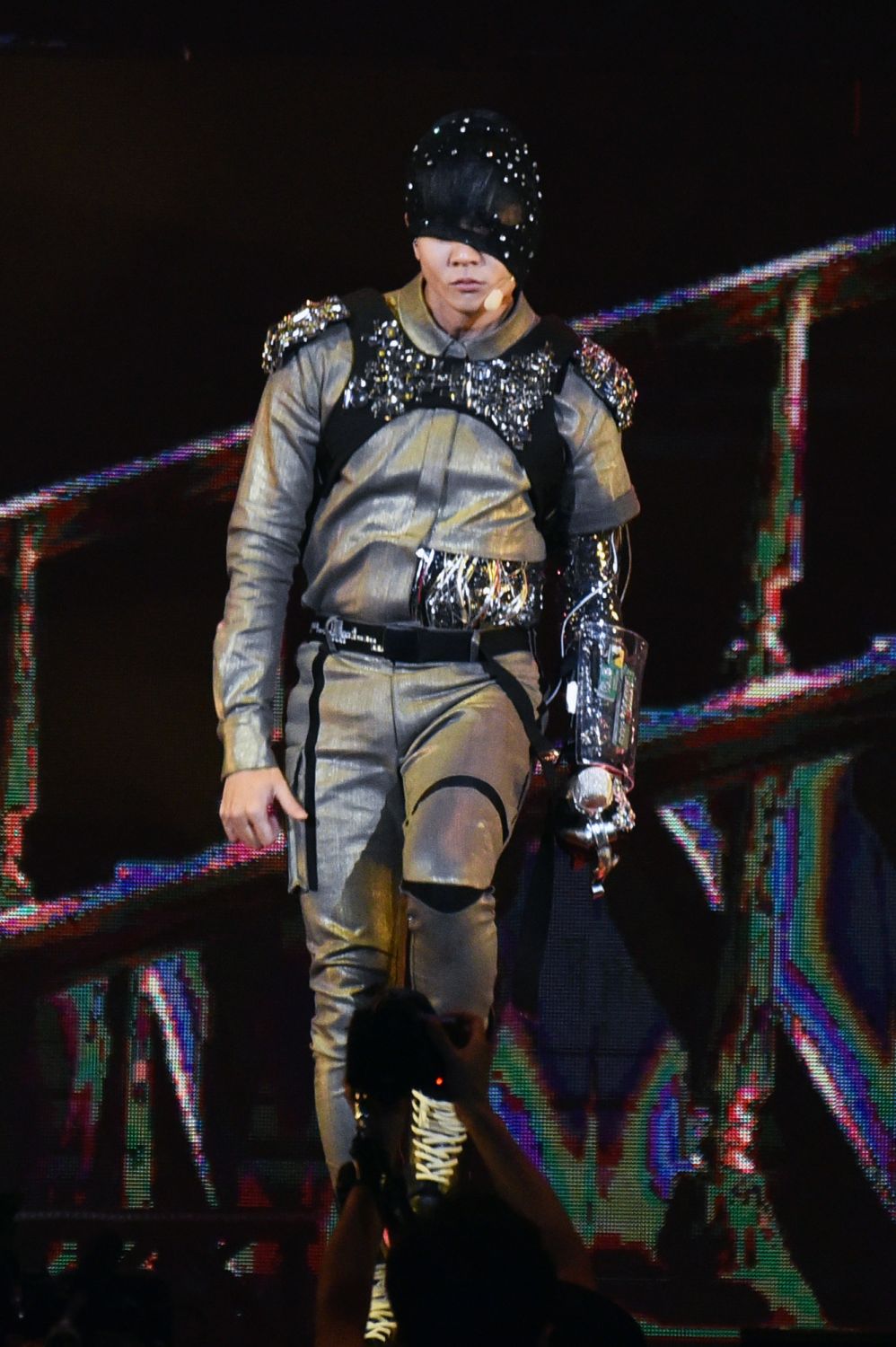 TAIPEI, CHINA - FEBRUARY 14: Singer JJ Lin performs on the stage in concert at Taipei Arena on February 14, 2019 in Taipei, Taiwan of China. (Photo by Visual China Group via Getty Images/Visual China Group via Getty Images)