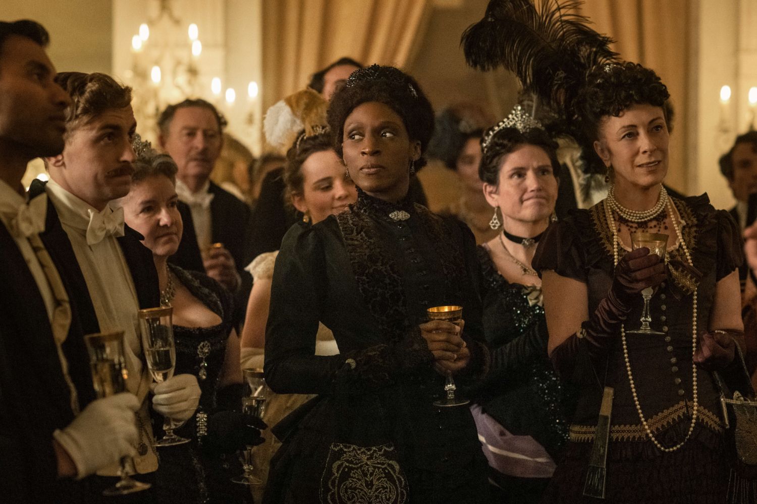 Enola Holmes 2. Sharon Duncan-Brewster as Mira Troy. Cr. Alex Bailey/Netflix Â© 2022