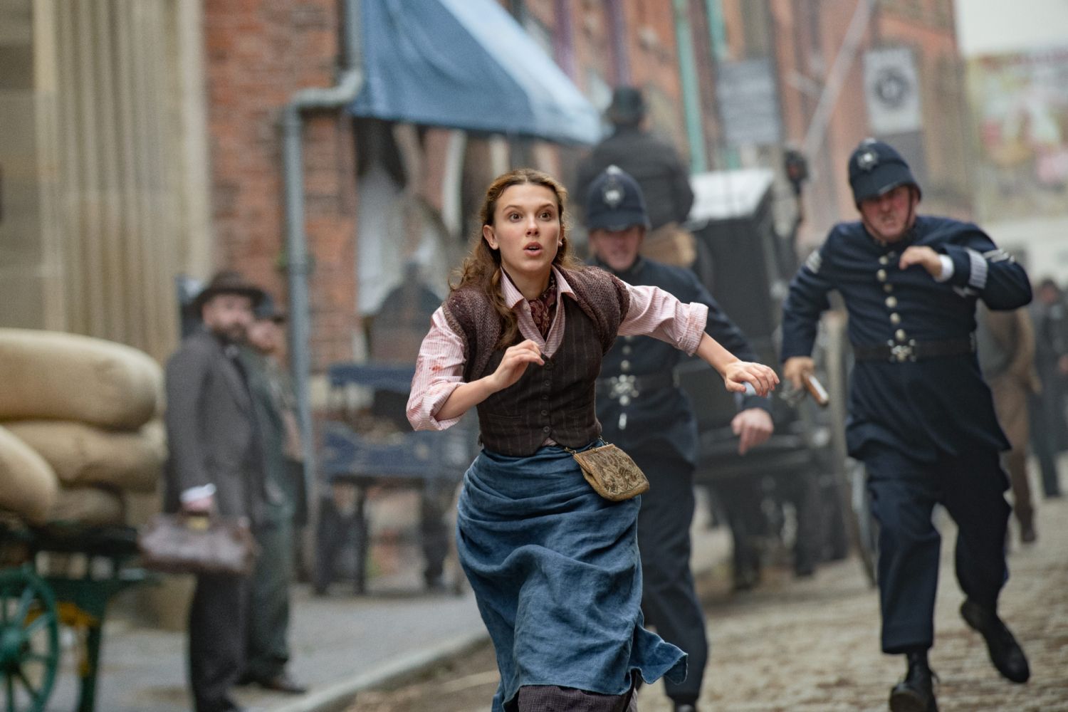 Enola Holmes 2. Millie Bobby Brown as Enola Holmes. Cr. Alex Bailey/Netflix Â© 2022