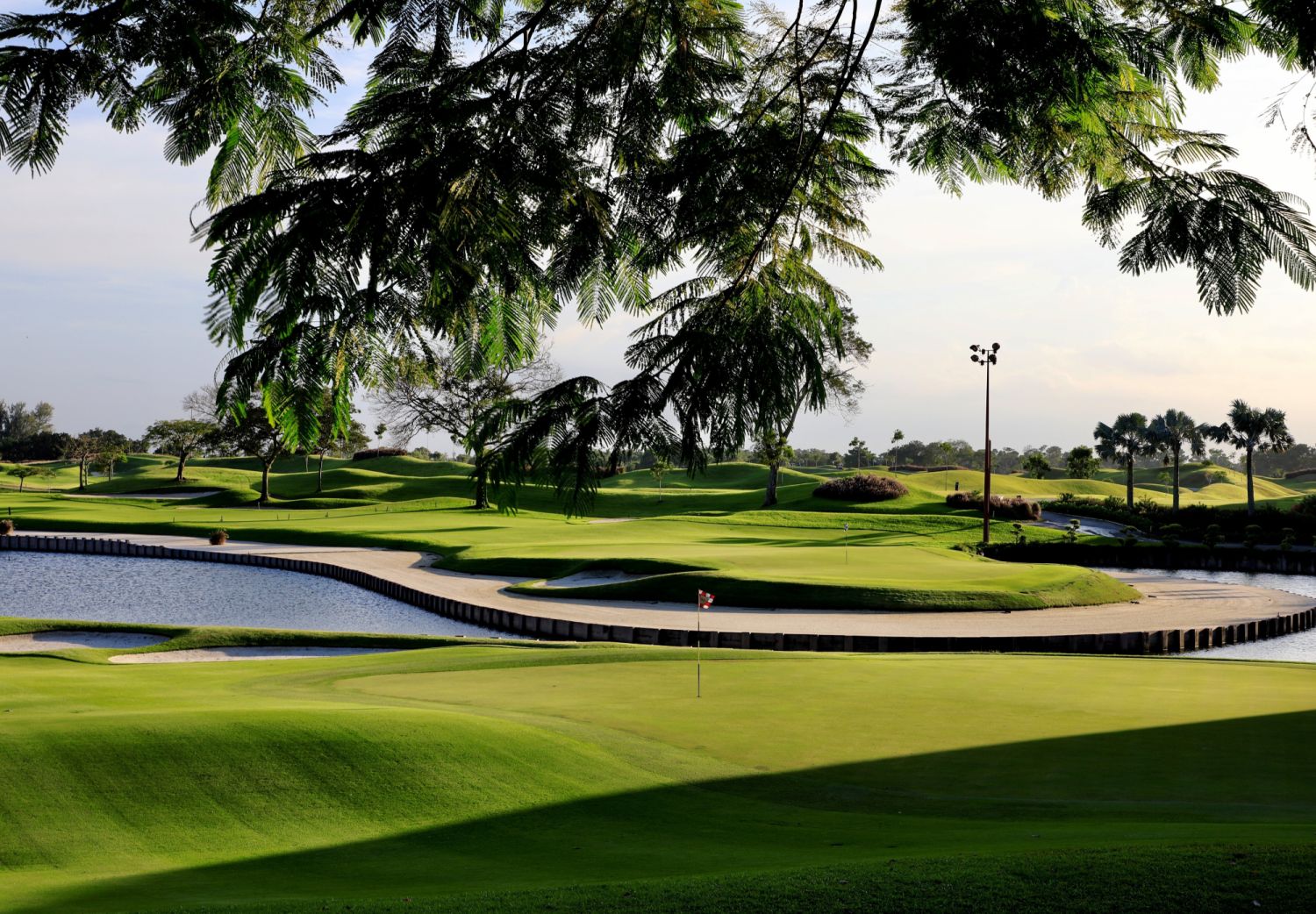 Laguna National Golf Resort Club