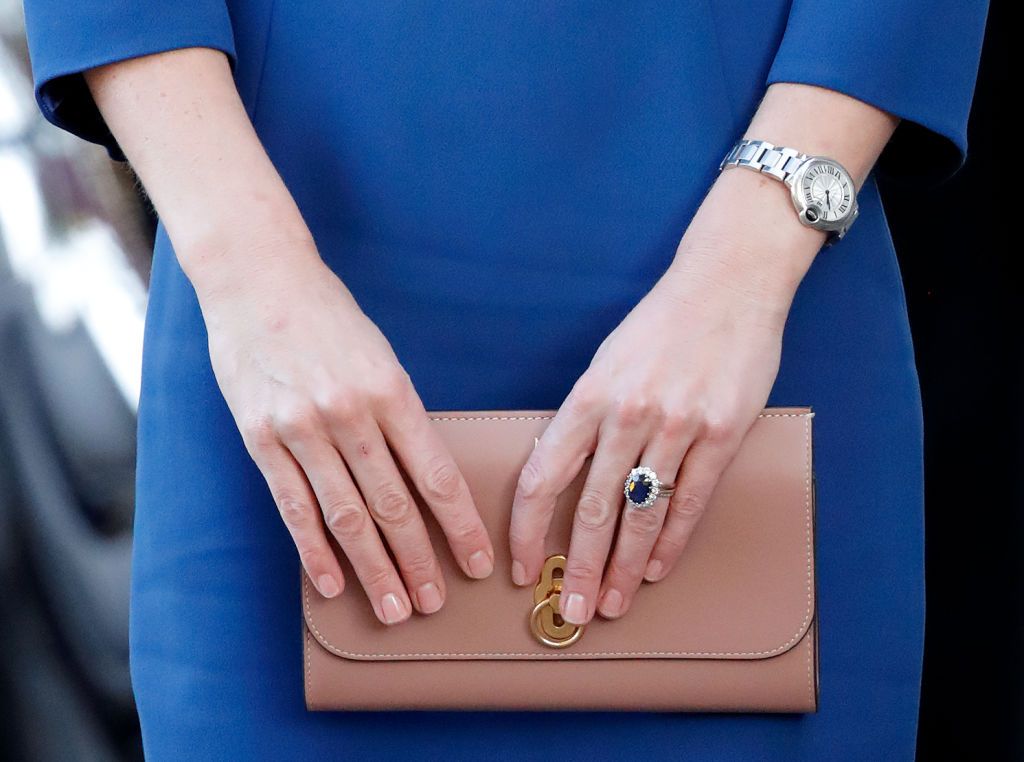 LONDON, UNITED KINGDOM - OCTOBER 31: (EMBARGOED FOR PUBLICATION IN UK NEWSPAPERS UNTIL 24 HOURS AFTER CREATE DATE AND TIME) Catherine, Duchess of Cambridge (handbag detail) visits the Imperial War Museum to view family letters from World War One on October 31, 2018 in London, England. (Photo by Max Mumby/Indigo/Getty Images)