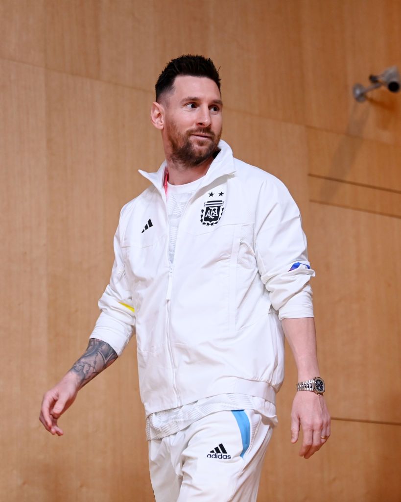 DOHA, QATAR - NOVEMBER 21: Lionel Messi of Argentina takes to the Argentina match day -1 Press Conference at Main Media Center on November 21, 2022 in Doha, Qatar. (Photo by Michael Regan - FIFA/FIFA via Getty Images)