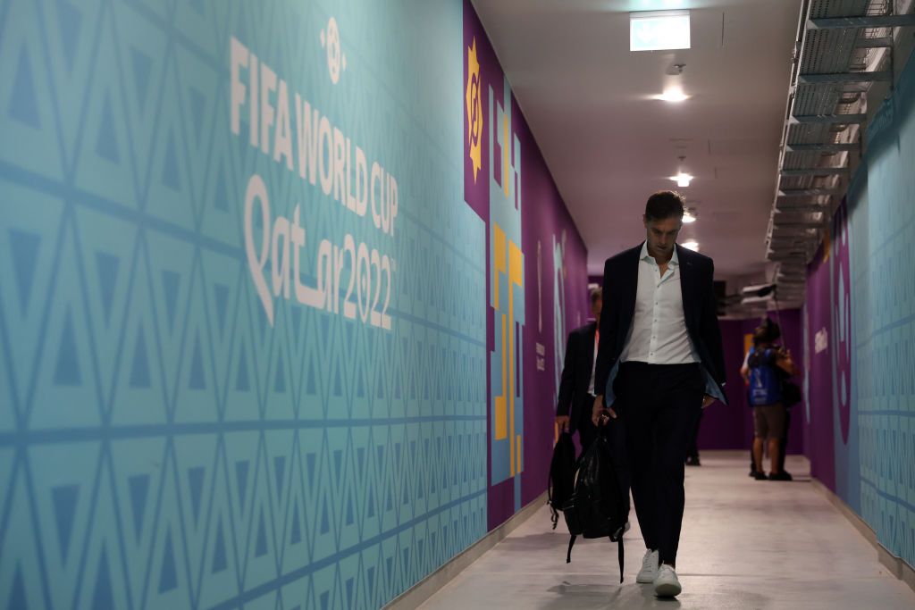 LUSAIL CITY, QATAR - NOVEMBER 28: Diego Alonso, Head Coach of Uruguay, arrives at the stadium prior to the FIFA World Cup Qatar 2022 Group H match between Portugal and Uruguay at Lusail Stadium on November 28, 2022 in Lusail City, Qatar. (Photo by Sarah Stier - FIFA/FIFA via Getty Images)