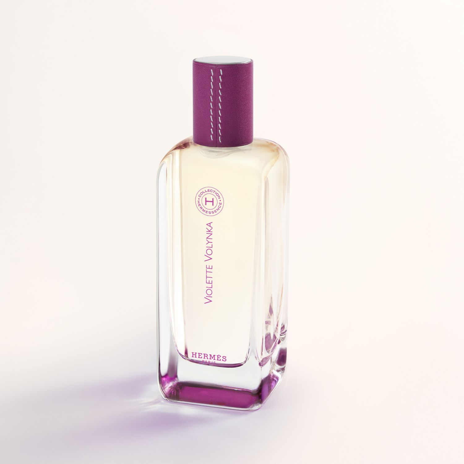 Hermessence Violette Volynka愛馬仕聞香珍藏香堇皮革淡香水。Photo via Hermès