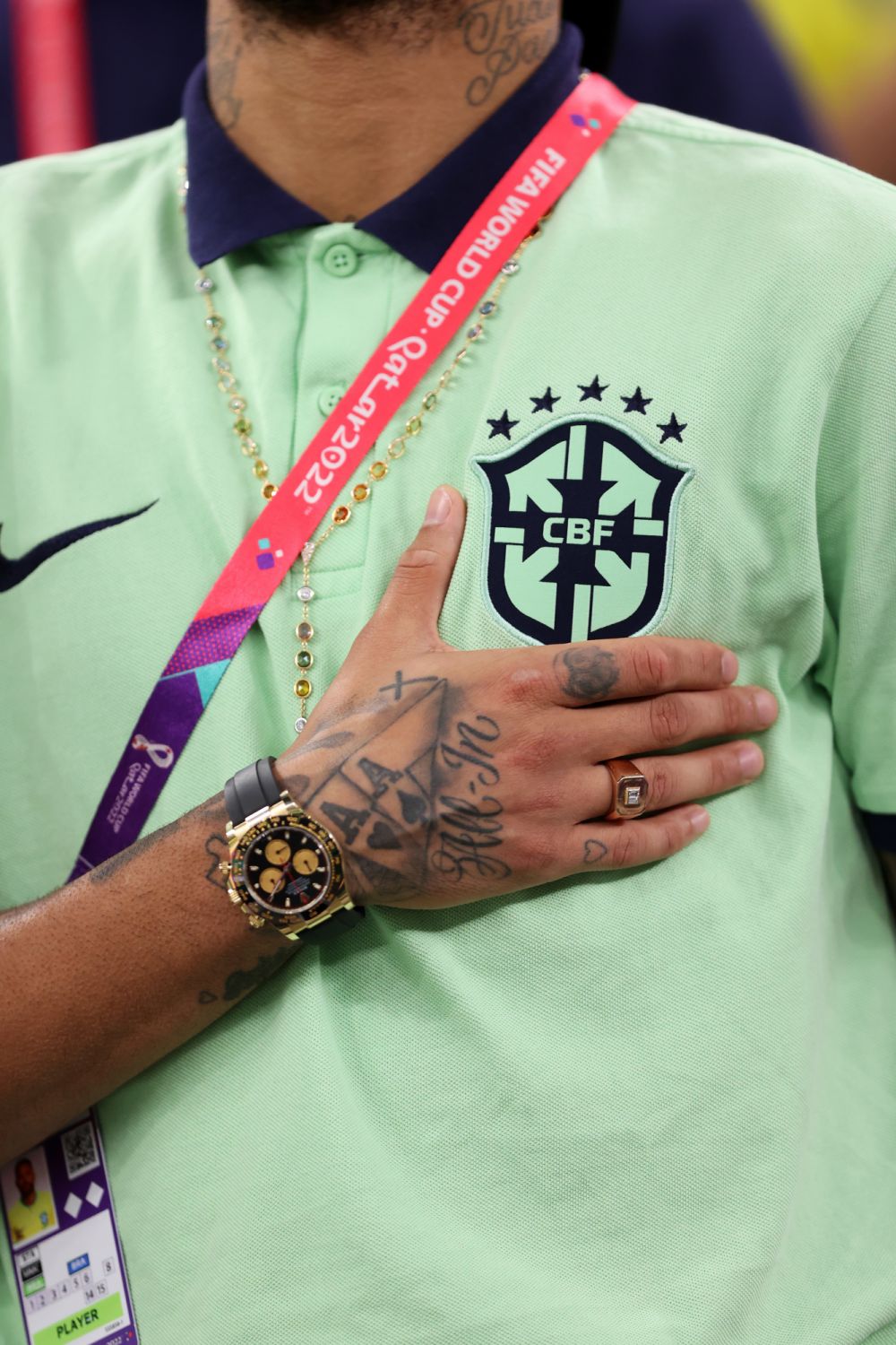 LUSAIL CITY, QATAR - DECEMBER 02: Neymar of Brazil sings the national anthem prior to the FIFA World Cup Qatar 2022 Group G match between Cameroon and Brazil at Lusail Stadium on December 02, 2022 in Lusail City, Qatar. (Photo by Julian Finney/Getty Images)