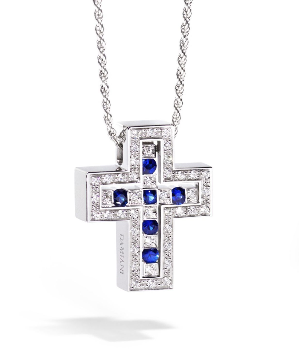 Belle Époque美好年代系列藍寶石鑲鑽吊墜,Photo from Damiani