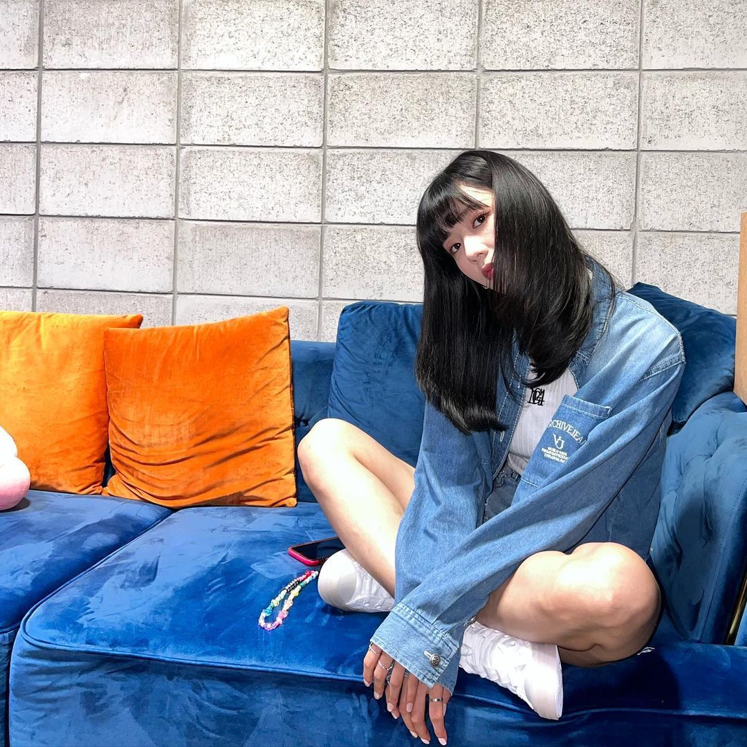 IG @__yoonbomi__