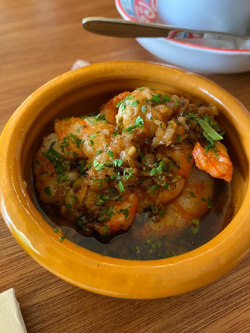 Gambas al ajillo (Photo: Amanda Fung)