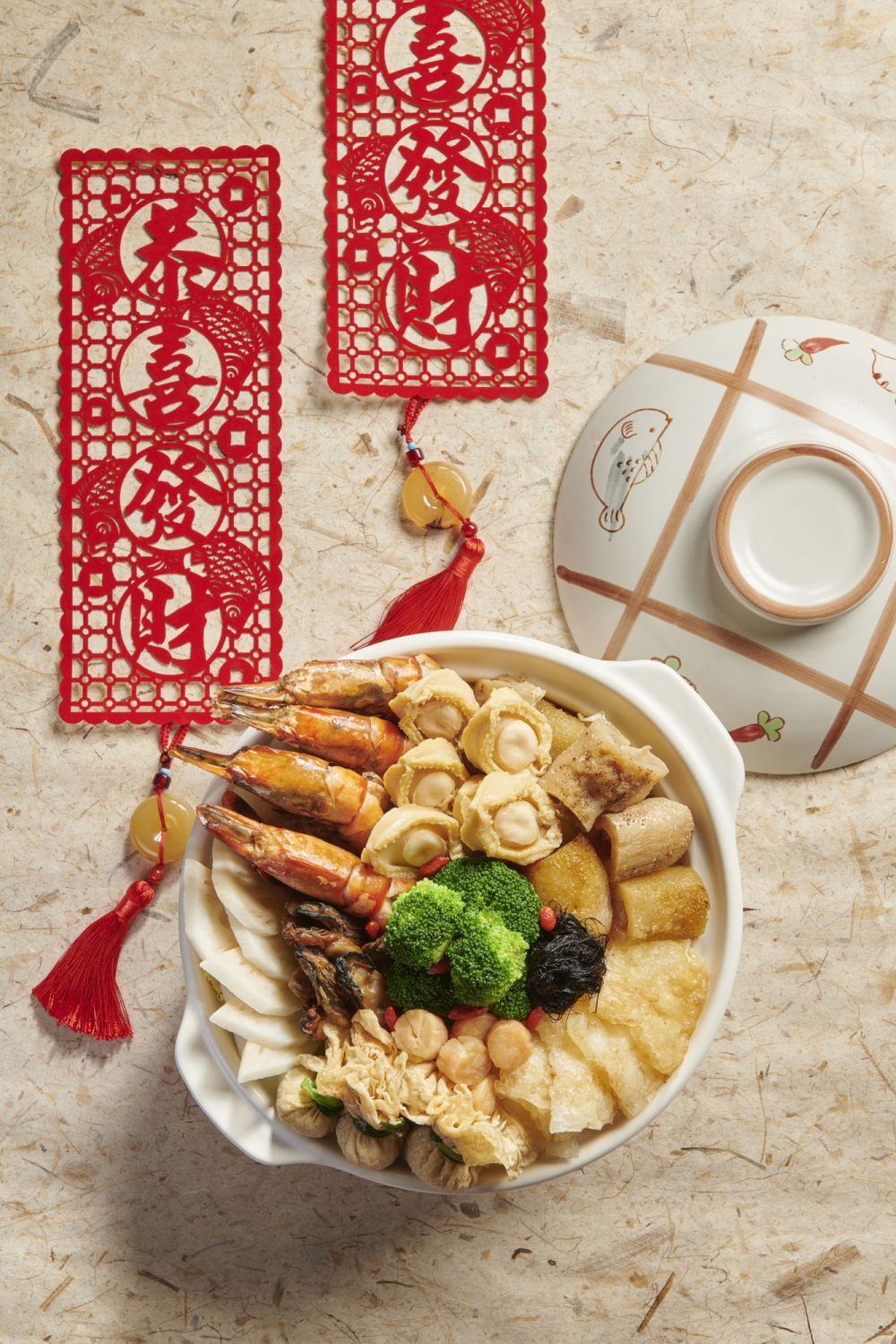 Abundance treasure pot (Photo: Element Kuala Lumpur)