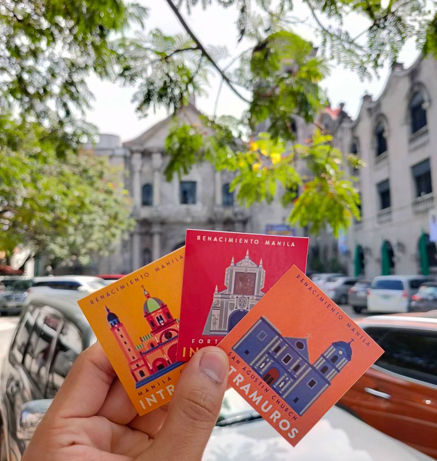 Heritage walk participants are given free Intramuros tickets (Photo: Renacimiento Manila / Facebook)