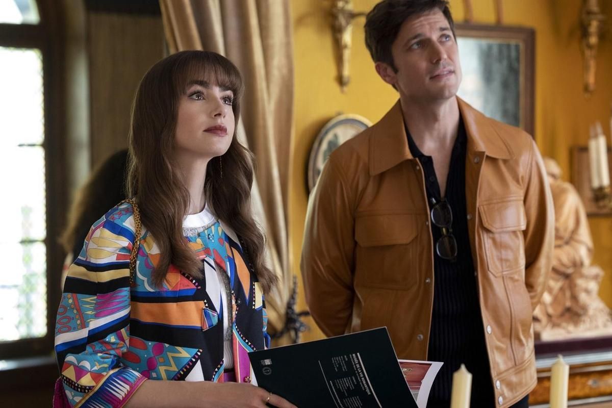 Emily in Paris. (L to R) Lily Collins as Emily, Lucas Bravo as Gabriel in episode 309 of Emily in Paris. Cr. Marie Etchegoyen/Netflix © 2022