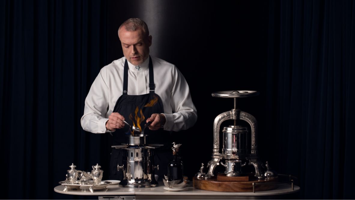 Chef Zimmer has carefully curated every detail of this leisurely dining experience to bring the spirit of this decadent period to life (Photo: Stephanie Teng/Tatler Hong Kong)