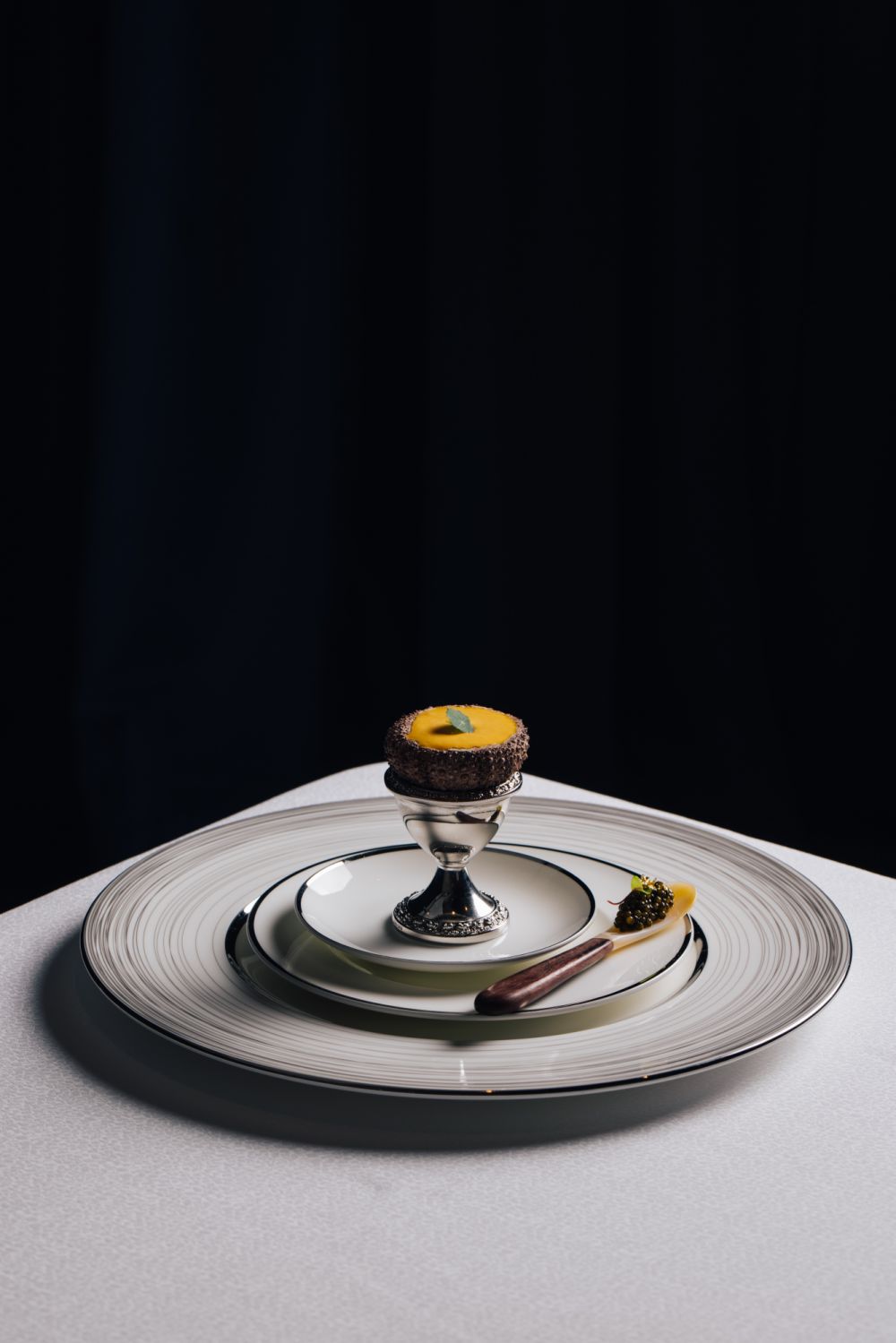 Sea urchin and egg sabayon served with a side of Kristal caviar (Photo: Stephanie Teng/Tatler Hong Kong)