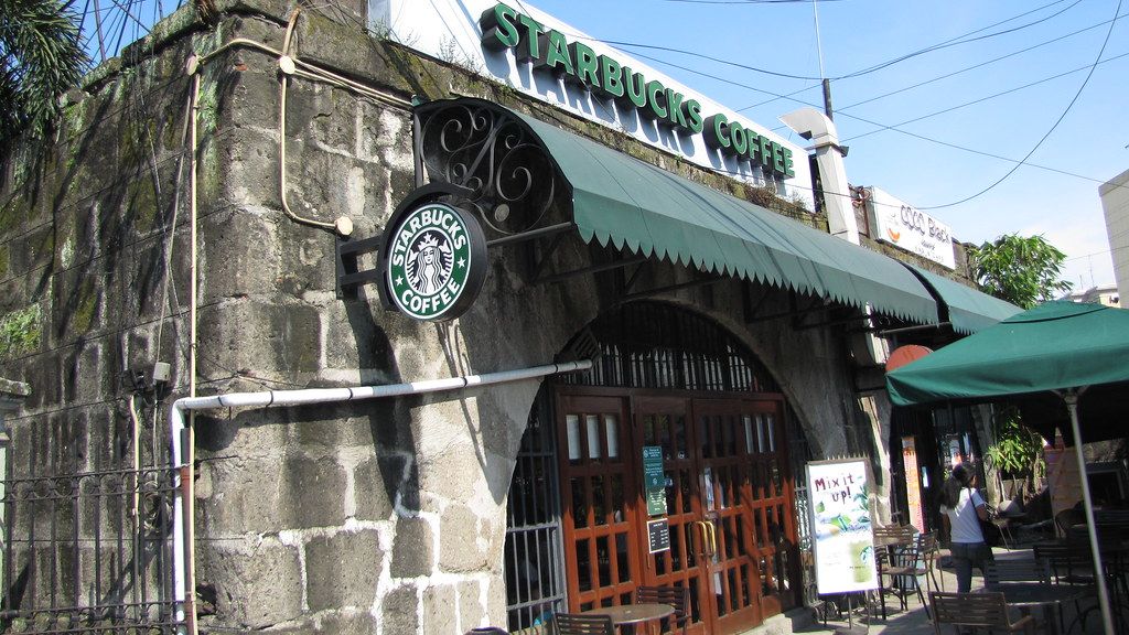 One of three Starbucks branches in Intramuros (Photo: Ciudad de Manila/ Flickr)