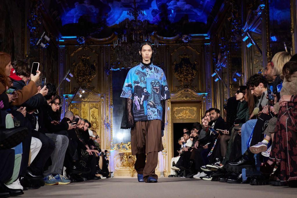 MILAN, ITALY - JANUARY 16: A model walks the runway at the Dhruv Kapoor fashion show during the Milan Menswear Fall/Winter 2023/2024 on January 16, 2023 in Milan, Italy. (Photo by Pietro D'Aprano/Getty Images)