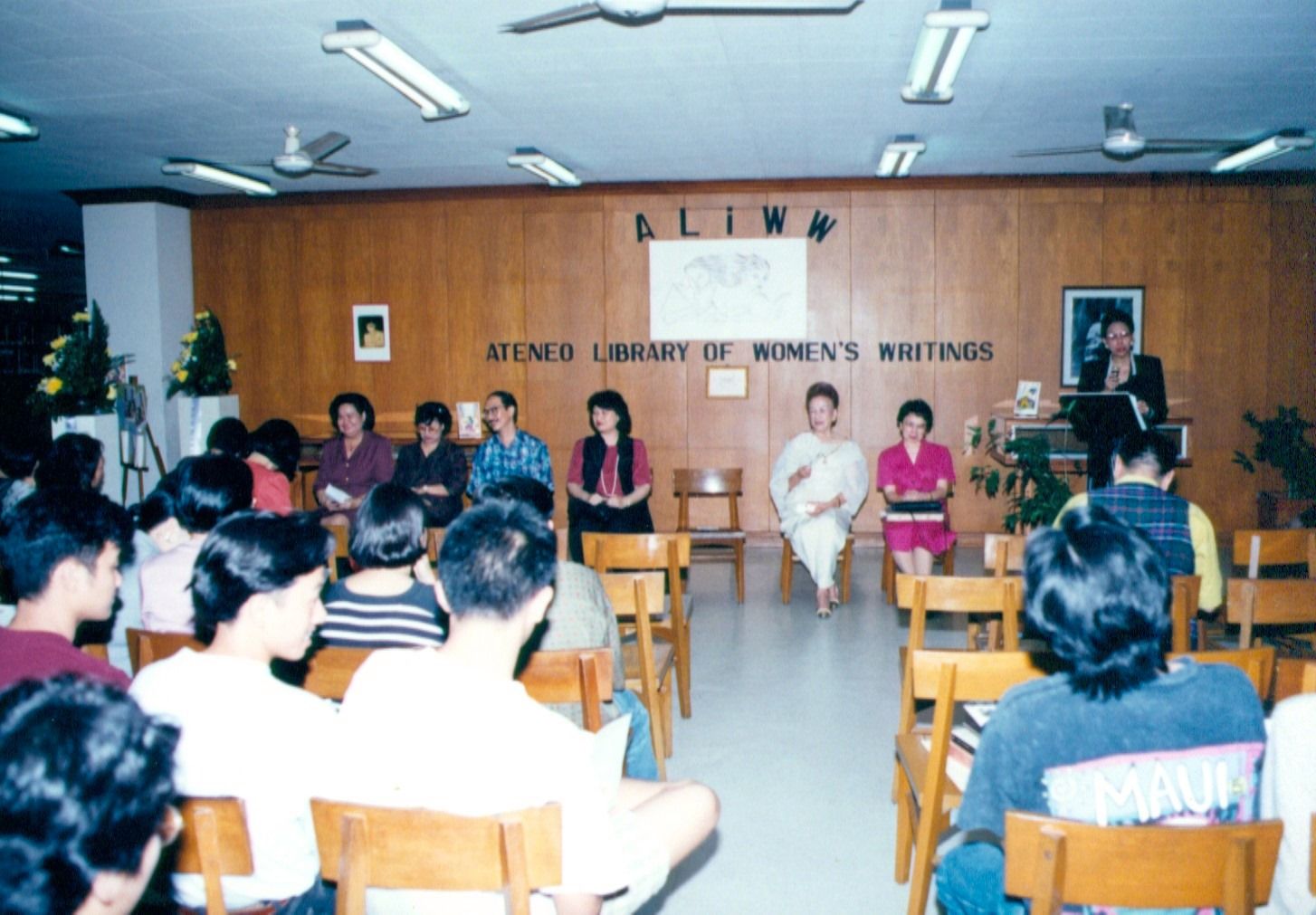 November 29, 1994: Dr Patricia Licuanan, Academic Vice-President of the School of Arts and Sciences, addresses the audience as part of the opening program (ALiWW/Facebook)