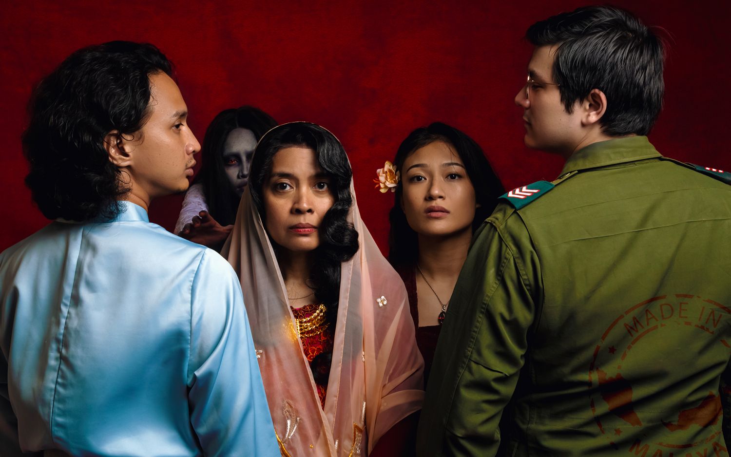 The all-star cast of Melur the Musical