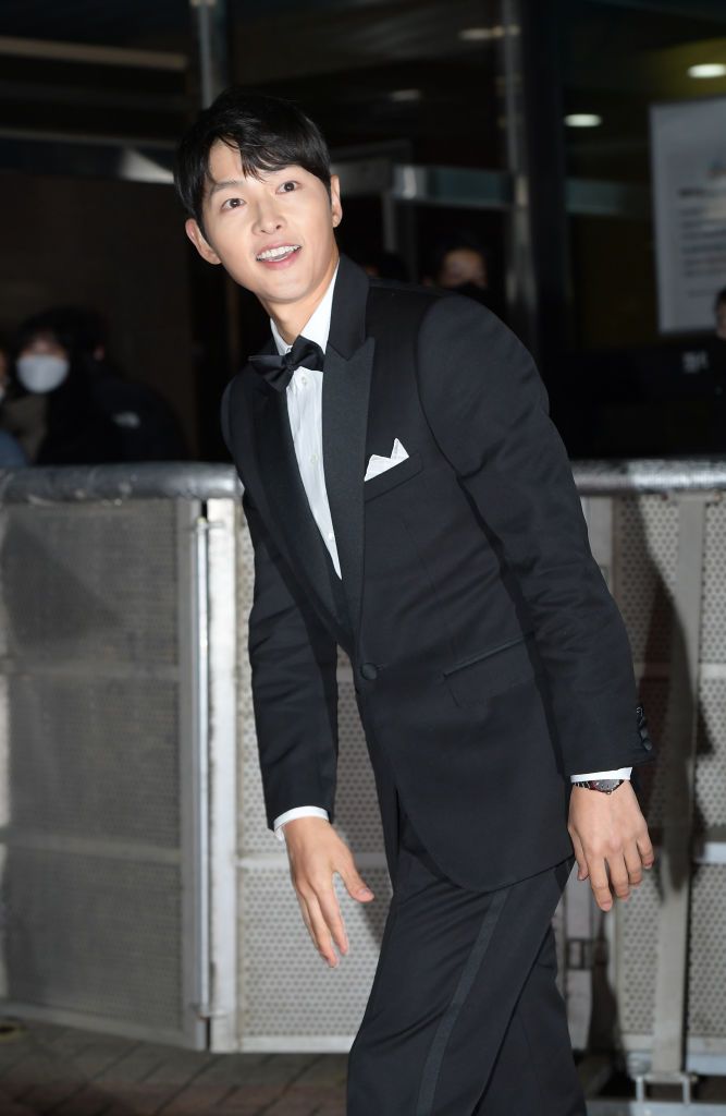 SEOUL, SOUTH KOREA - NOVEMBER 26: Actor Song Joong-Ki attends the 24th Blue Dragon Film Awards at Yeouido KBS Hall on November 26, 2021 in Seoul, South Korea. (Photo by The Chosunilbo JNS/Imazins via Getty Images)