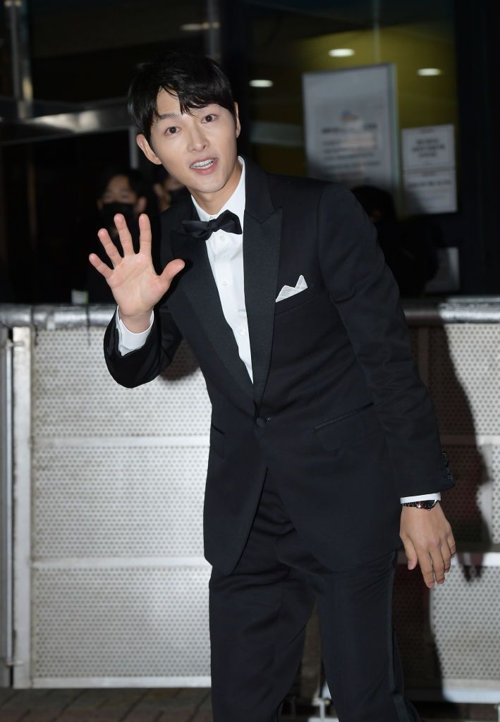 SEOUL, SOUTH KOREA - NOVEMBER 26: Actor Song Joong-Ki attends the 24th Blue Dragon Film Awards at Yeouido KBS Hall on November 26, 2021 in Seoul, South Korea. (Photo by The Chosunilbo JNS/Imazins via Getty Images)