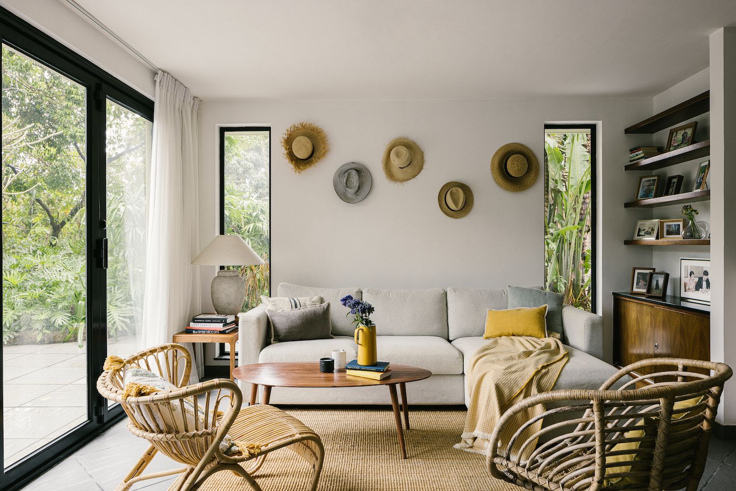 Home of Lynn Fung
Photography by Mitchell Geng