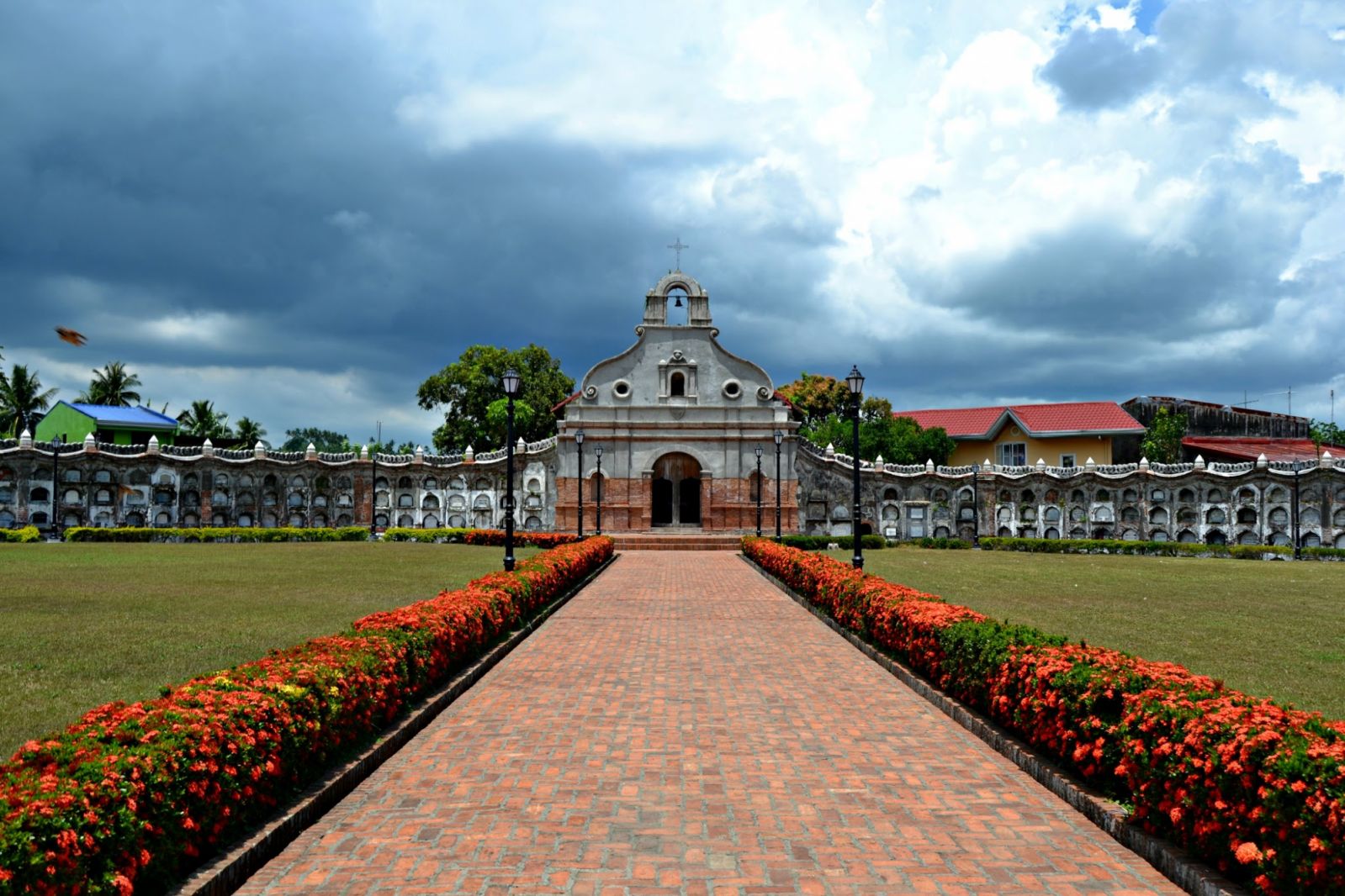 Nagcarlan Underground Cemetery (Photo: The Backpack Adventures)