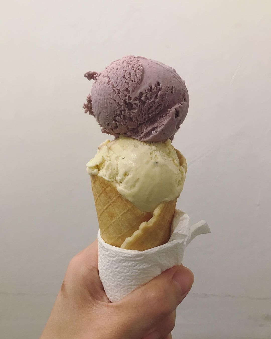A double-scoop cone at Creameal (Photo: @creameal/Instagram)