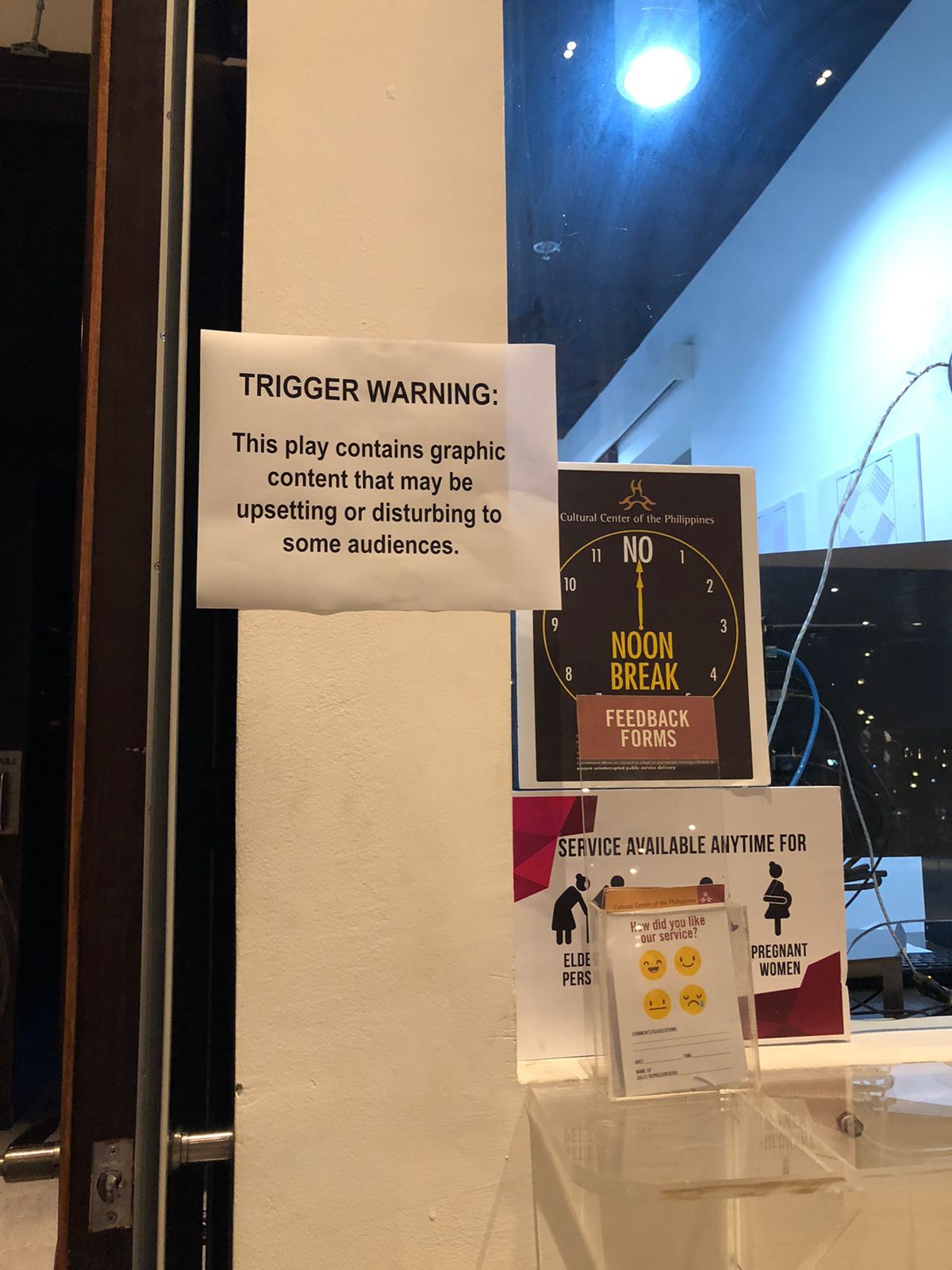 A warning sign at the entrance