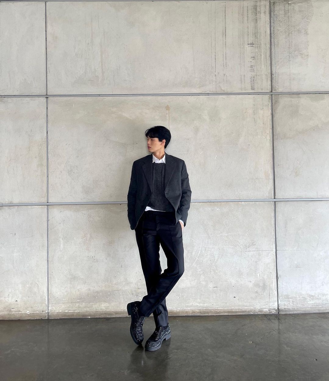 win metawin 2gether thai actor outfit style instagram