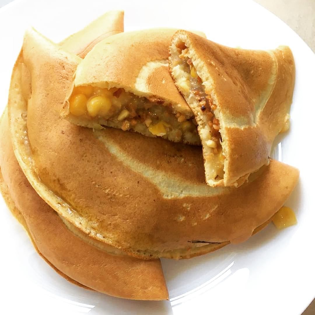 Appam balik made with corn and peanuts (Photo: @jordantaliente/Instagram)